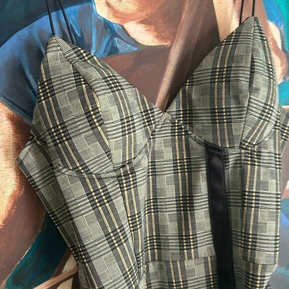 Fashion Nova Black and Tan Checkered Bodycon Dress Small - Picture 9 of 16